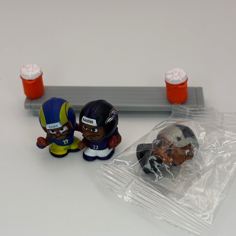 NFL TeenyMates Series 13 Davante Adams Derrick Henry Chuba Hubbard Bench Lot